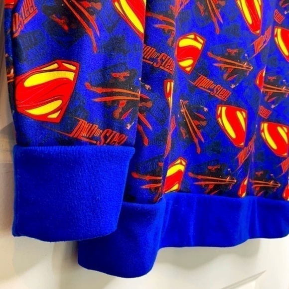 DC COMICS | Youth Size XL (14-16) SUPERMAN Blue Hooded Sweatshirt - Picture 7 of 8
